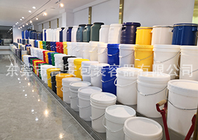 日韩一区二区站长统计吉安容器一楼涂料桶、机油桶展区